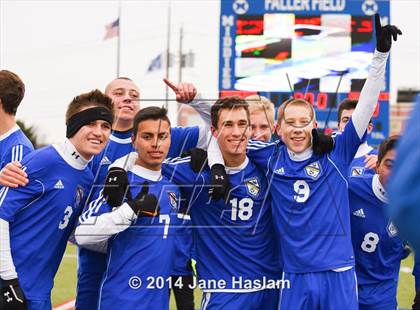 Thumbnail 2 in Mattituck vs. Beekmantown (NYSPHSAA Class B Final) photogallery.