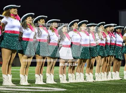 Thumbnail 2 in Waxahachie @ Horn photogallery.