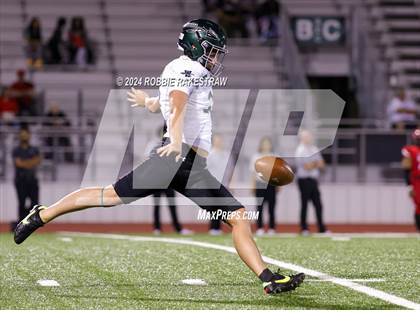 Thumbnail 1 in Waxahachie @ Horn photogallery.