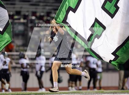 Thumbnail 1 in Waxahachie @ Horn photogallery.