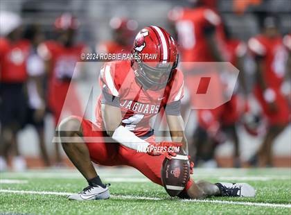 Thumbnail 3 in Waxahachie @ Horn photogallery.