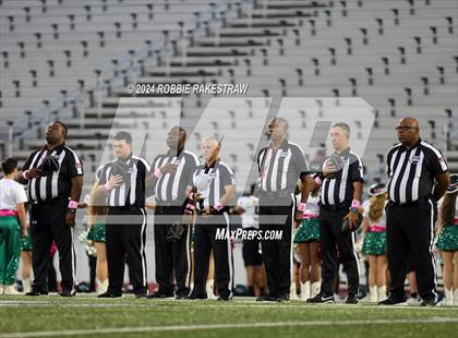 Thumbnail 2 in Waxahachie @ Horn photogallery.