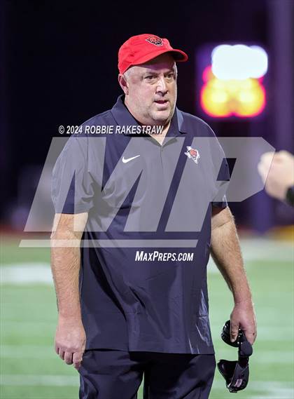 Thumbnail 2 in Waxahachie @ Horn photogallery.