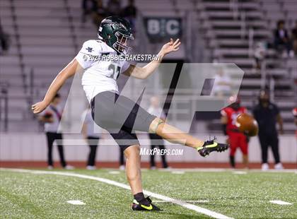 Thumbnail 2 in Waxahachie @ Horn photogallery.