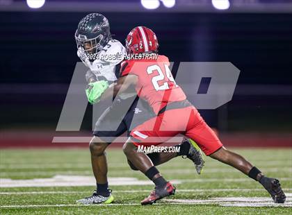 Thumbnail 1 in Waxahachie @ Horn photogallery.