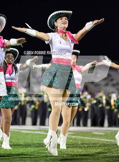 Thumbnail 2 in Waxahachie @ Horn photogallery.