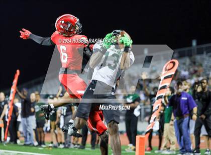 Thumbnail 1 in Waxahachie @ Horn photogallery.