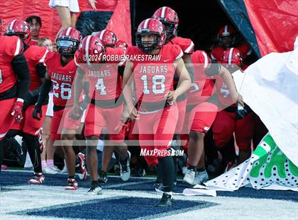 Thumbnail 1 in Waxahachie @ Horn photogallery.