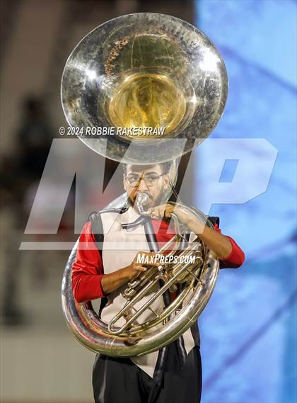 Thumbnail 1 in Waxahachie @ Horn photogallery.