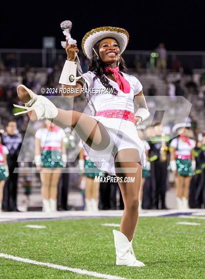 Thumbnail 2 in Waxahachie @ Horn photogallery.