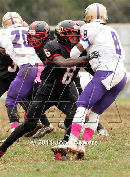Thumbnail 2 in Loch Raven @ Dulaney photogallery.