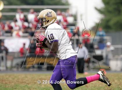 Thumbnail 3 in Loch Raven @ Dulaney photogallery.