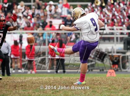 Thumbnail 2 in Loch Raven @ Dulaney photogallery.
