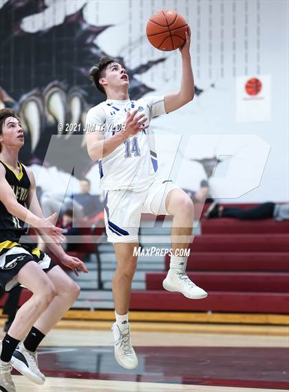 Thumbnail 1 in Tahoka vs Bellevue (Poolville Mesquite Pit Classic) photogallery.