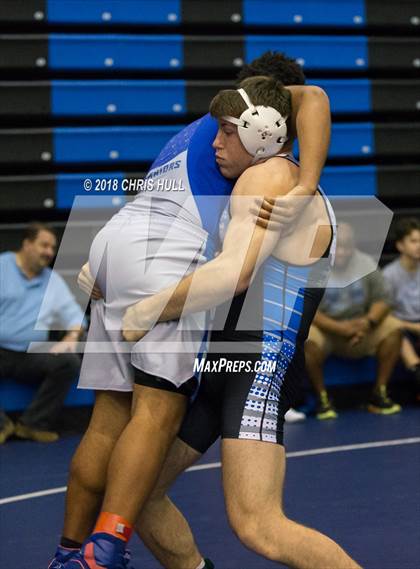 Thumbnail 1 in Lake Norman Duals Tournament photogallery.