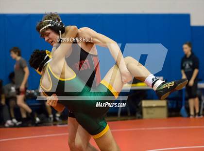Thumbnail 1 in Lake Norman Duals Tournament photogallery.