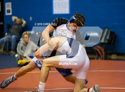 Thumbnail 3 in Lake Norman Duals Tournament photogallery.