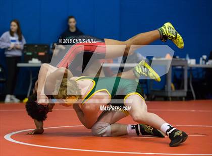 Thumbnail 2 in Lake Norman Duals Tournament photogallery.