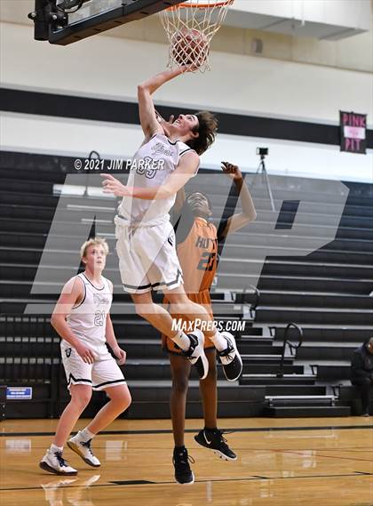 Thumbnail 1 in Hutto @ Vandegrift photogallery.