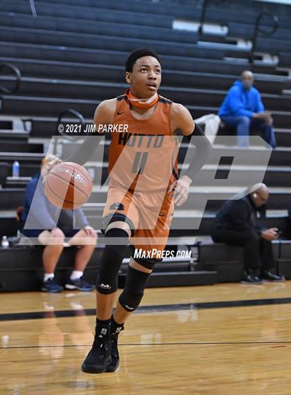 Thumbnail 3 in Hutto @ Vandegrift photogallery.