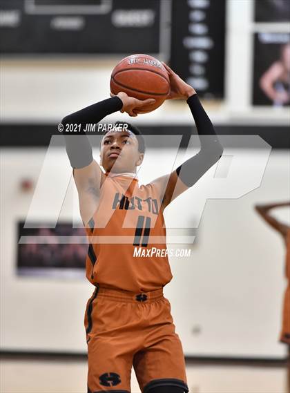 Thumbnail 3 in Hutto @ Vandegrift photogallery.