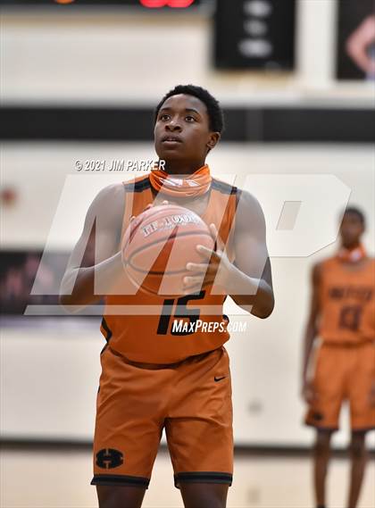 Thumbnail 1 in Hutto @ Vandegrift photogallery.
