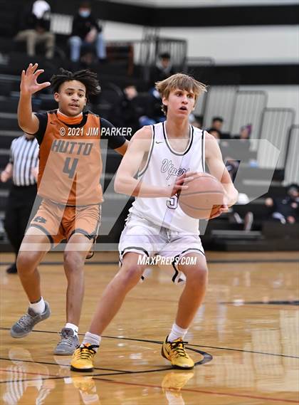 Thumbnail 2 in Hutto @ Vandegrift photogallery.
