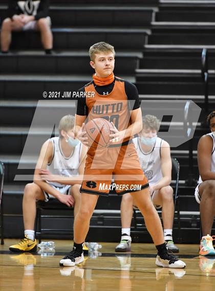 Thumbnail 1 in Hutto @ Vandegrift photogallery.