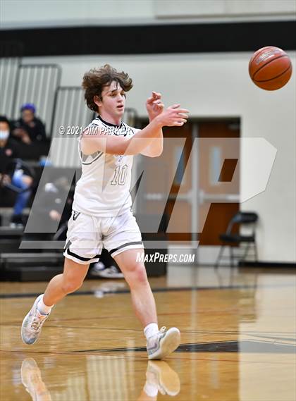 Thumbnail 1 in Hutto @ Vandegrift photogallery.