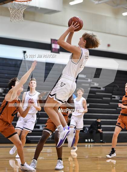 Thumbnail 3 in Hutto @ Vandegrift photogallery.