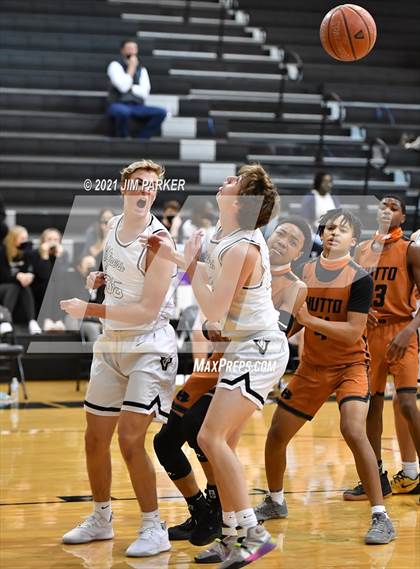 Thumbnail 2 in Hutto @ Vandegrift photogallery.