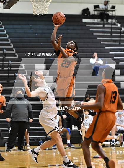 Thumbnail 2 in Hutto @ Vandegrift photogallery.