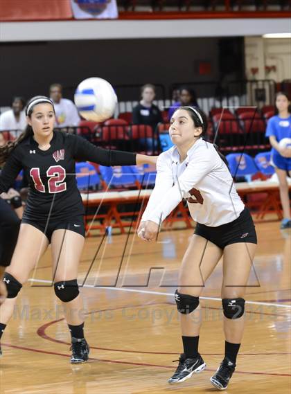 Thumbnail 3 in Hough vs. Wakefield (NCHSAA 4A Final) photogallery.