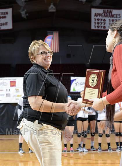 Thumbnail 2 in Hough vs. Wakefield (NCHSAA 4A Final) photogallery.