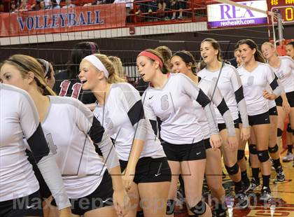 Thumbnail 3 in Hough vs. Wakefield (NCHSAA 4A Final) photogallery.