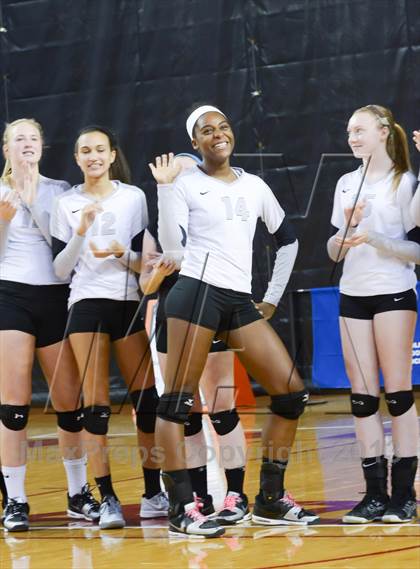 Thumbnail 1 in Hough vs. Wakefield (NCHSAA 4A Final) photogallery.