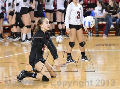 Thumbnail 1 in Hough vs. Wakefield (NCHSAA 4A Final) photogallery.