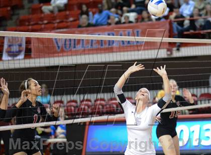 Thumbnail 3 in Hough vs. Wakefield (NCHSAA 4A Final) photogallery.