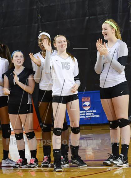 Thumbnail 2 in Hough vs. Wakefield (NCHSAA 4A Final) photogallery.