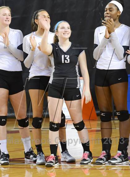 Thumbnail 3 in Hough vs. Wakefield (NCHSAA 4A Final) photogallery.
