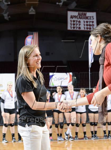 Thumbnail 1 in Hough vs. Wakefield (NCHSAA 4A Final) photogallery.