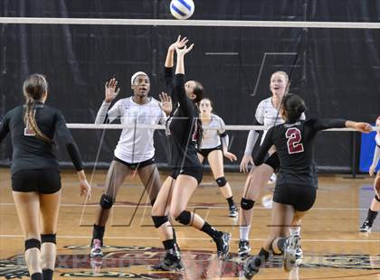 Thumbnail 3 in Hough vs. Wakefield (NCHSAA 4A Final) photogallery.