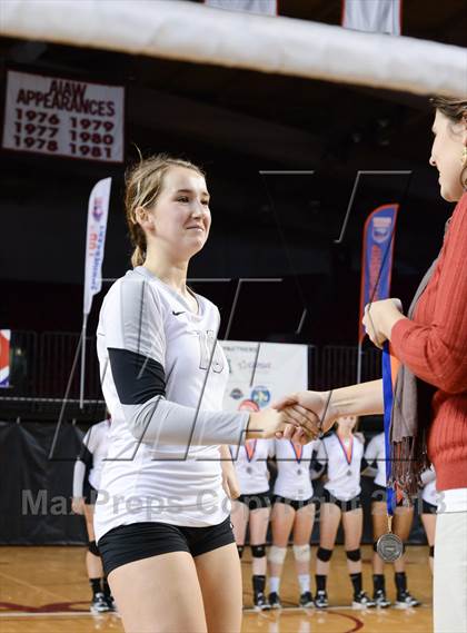 Thumbnail 2 in Hough vs. Wakefield (NCHSAA 4A Final) photogallery.