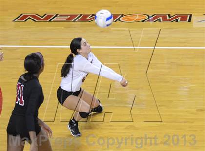 Thumbnail 3 in Hough vs. Wakefield (NCHSAA 4A Final) photogallery.