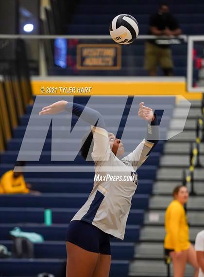 Thumbnail 1 in Decatur Central @ Mooresville photogallery.