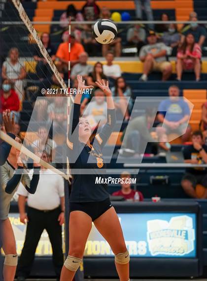 Thumbnail 1 in Decatur Central @ Mooresville photogallery.
