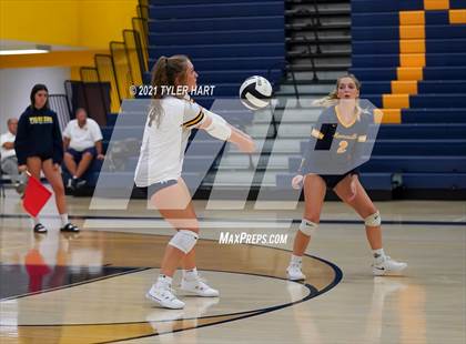 Thumbnail 1 in Decatur Central @ Mooresville photogallery.