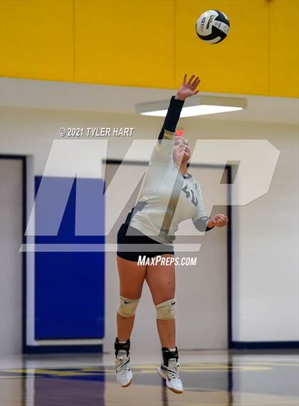 Thumbnail 1 in Decatur Central @ Mooresville photogallery.