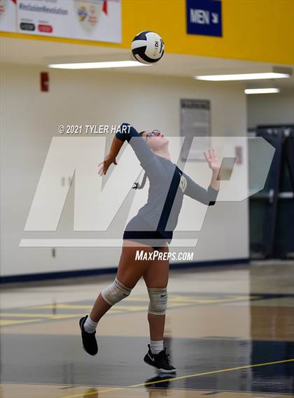 Thumbnail 2 in Decatur Central @ Mooresville photogallery.