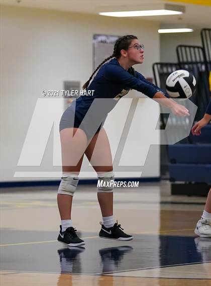 Thumbnail 2 in Decatur Central @ Mooresville photogallery.